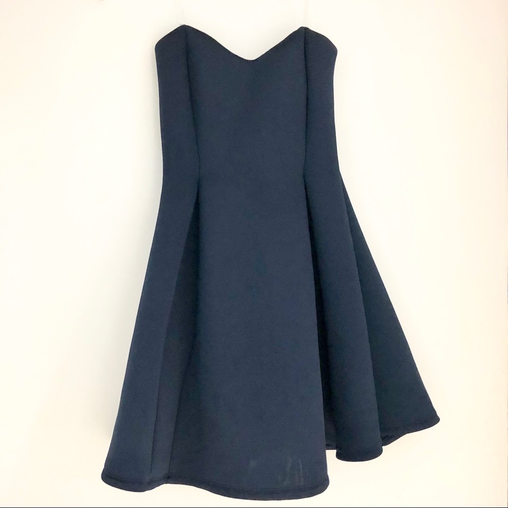 Strapless sweetheart dress